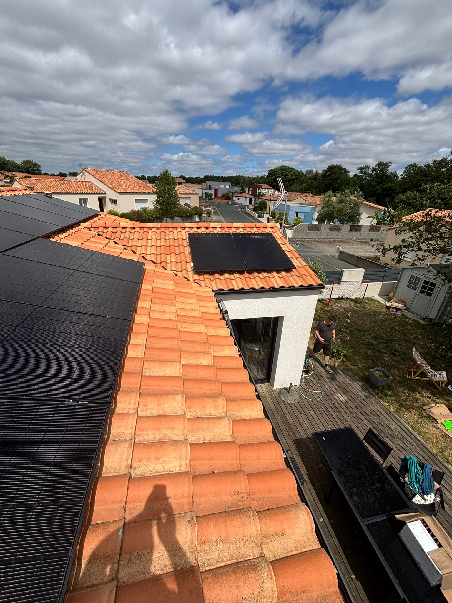 photo de panneaux solaire photovoltaïques posés à Montaigu Vendee